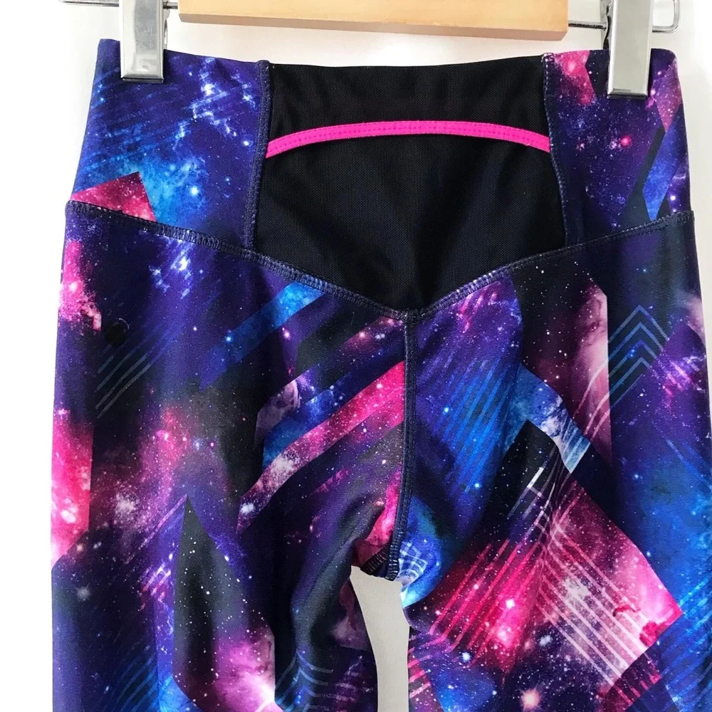Pure & Simple galaxy print athletic leggings XS - Picture 5 of 6